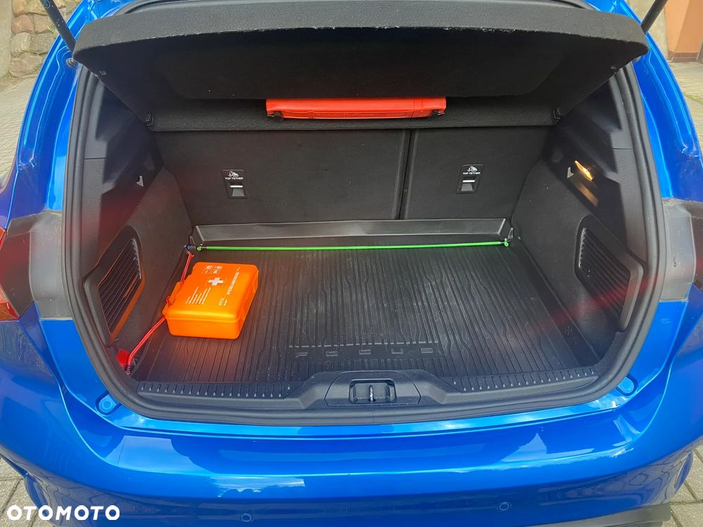 Ford Focus 1.5 EcoBoost ST-Line - 8