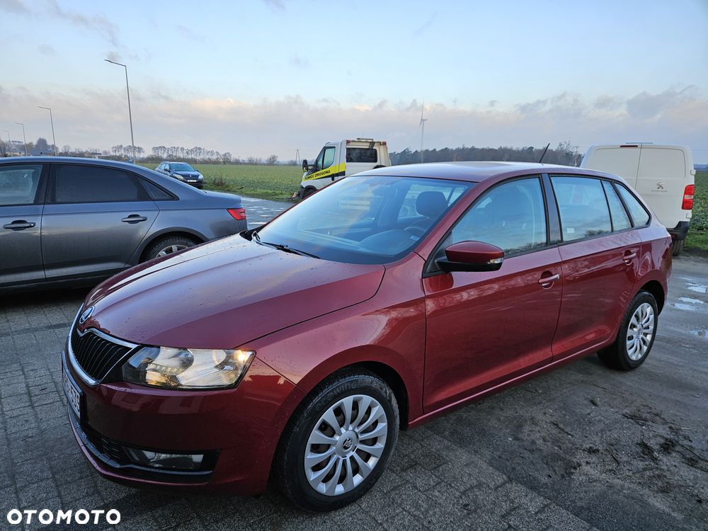 Skoda RAPID 1.0 TSI Cool Edition R&G - 39