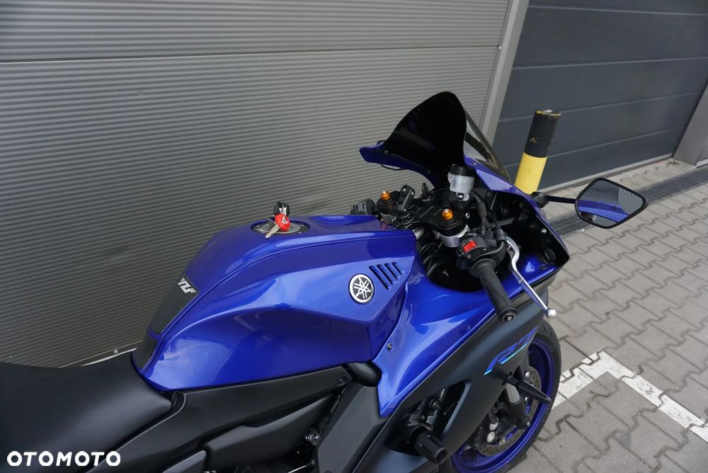 Yamaha YZF - 5