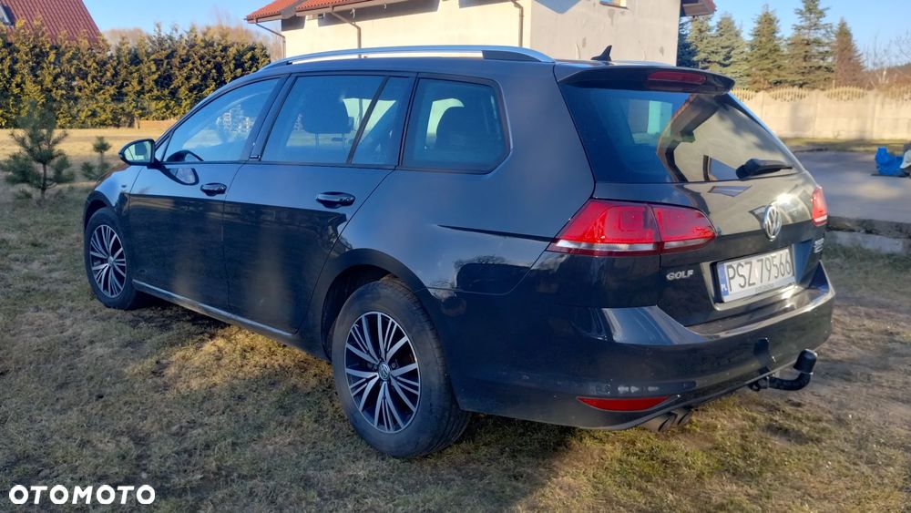 Volkswagen Golf 2.0 TDI BlueMotion Technology DSG Allstar - 12
