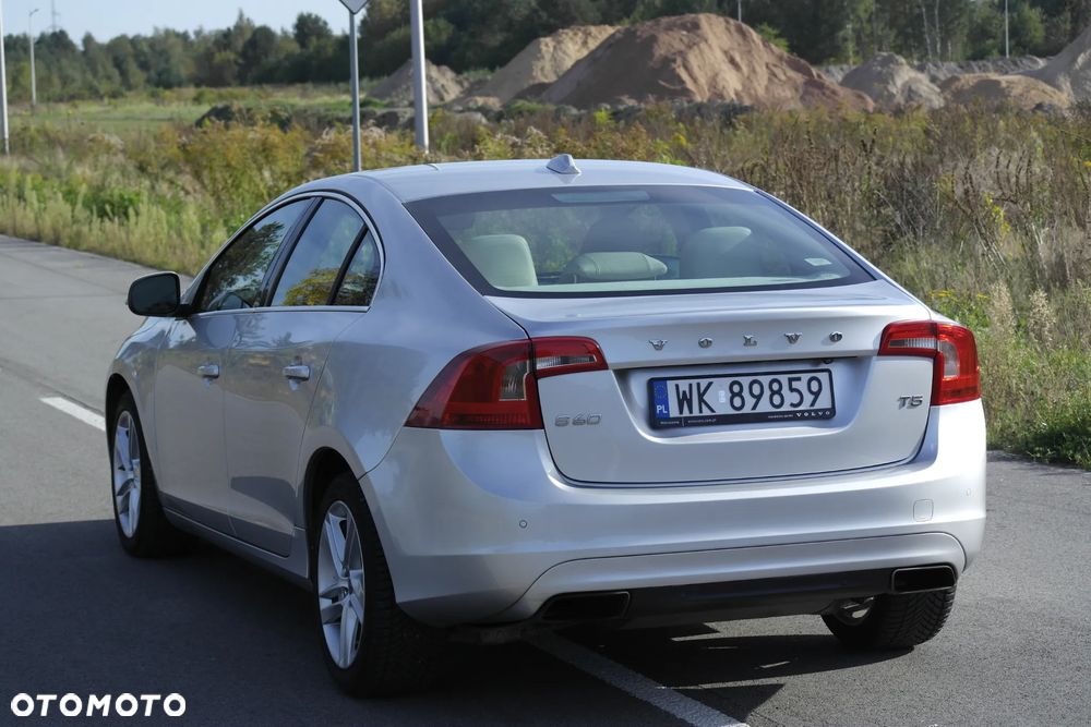 Volvo S60 - 8