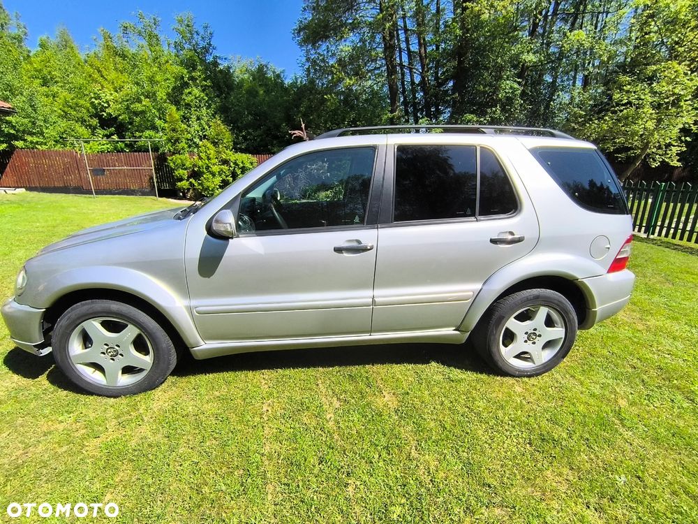 Mercedes-Benz ML 55 AMG - 4