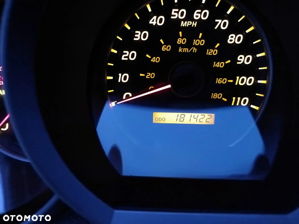 Toyota 4-Runner - 16