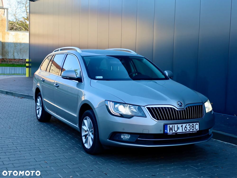 Skoda Superb 2.0 TDI 4x4 Ambition DSG - 20