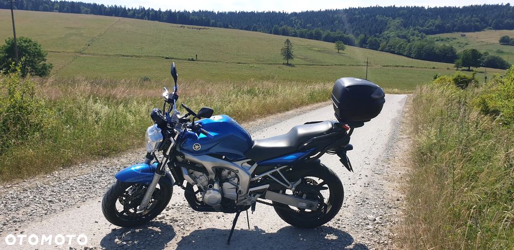 Yamaha FZ6 - 2