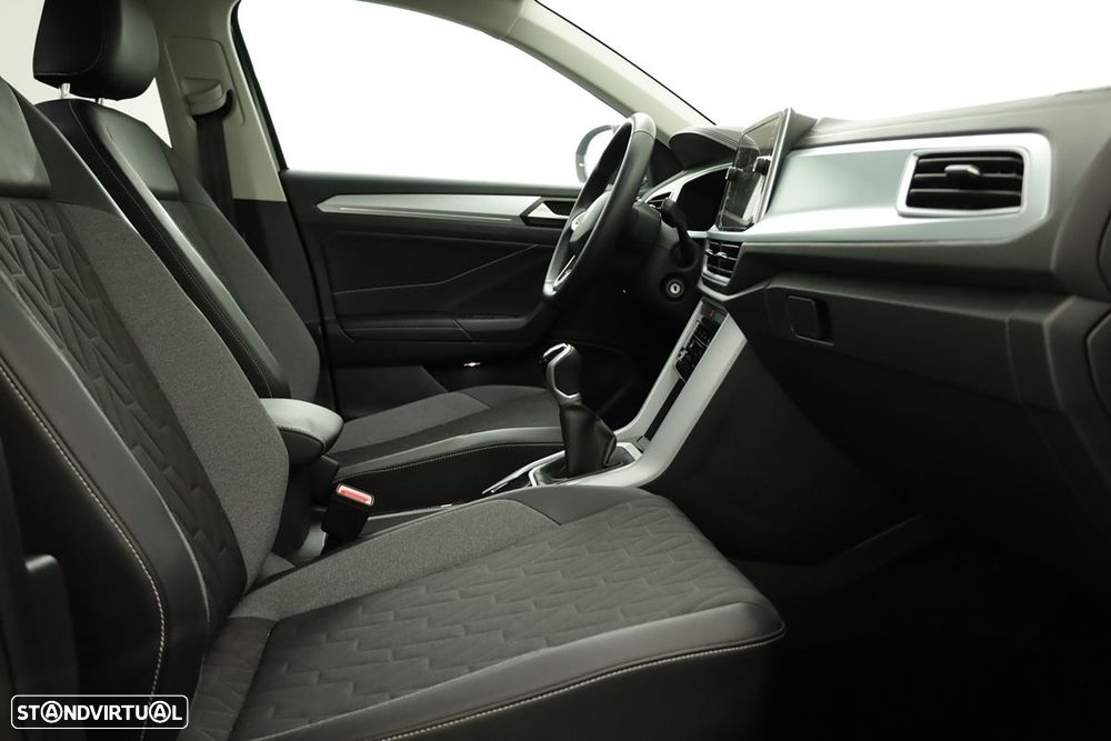 VW T-Roc 1.0 TSI - 20