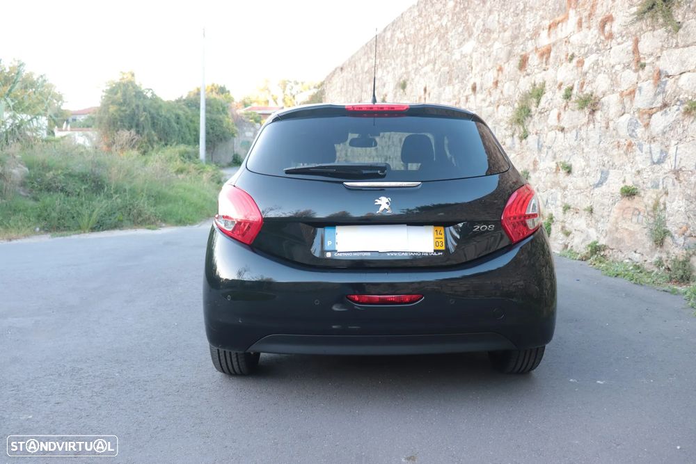 Peugeot 208 1.2 VTi Allure - 11