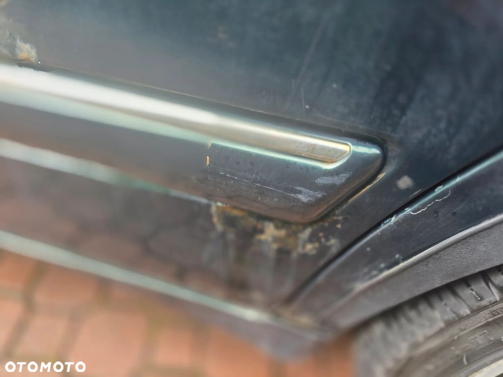 Mercedes-Benz Klasa E - 15