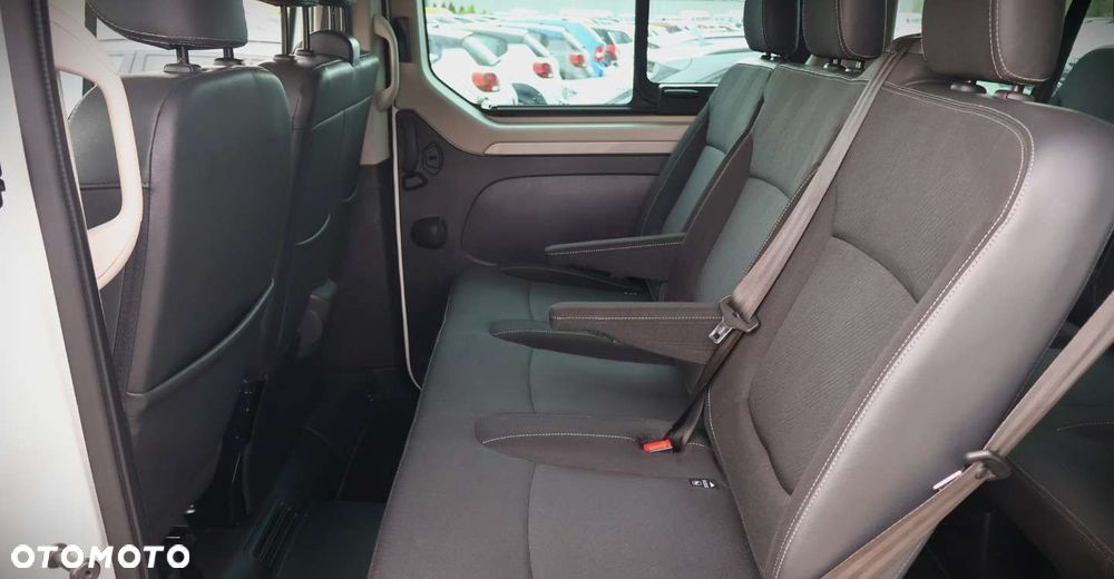 Renault Trafic - 17