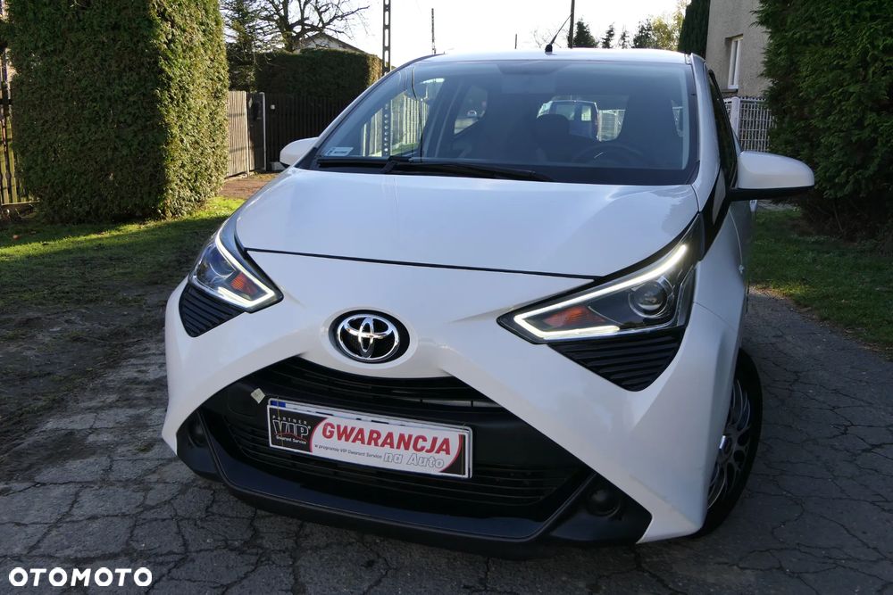Toyota Aygo 1.0 VVT-i Color Edition - 2