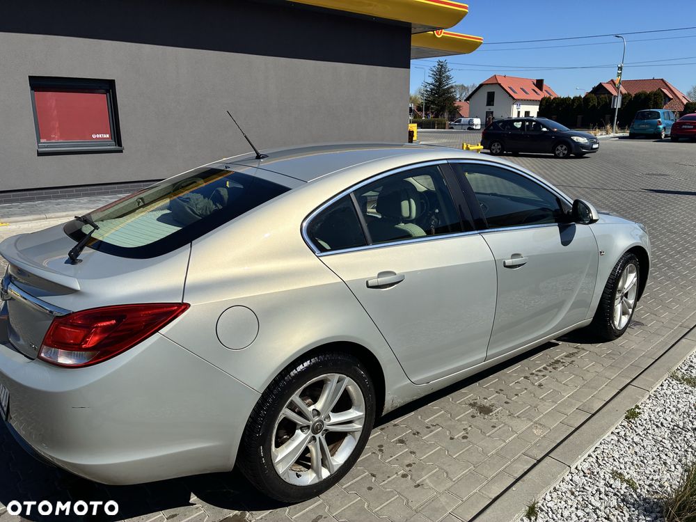 Opel Insignia - 2
