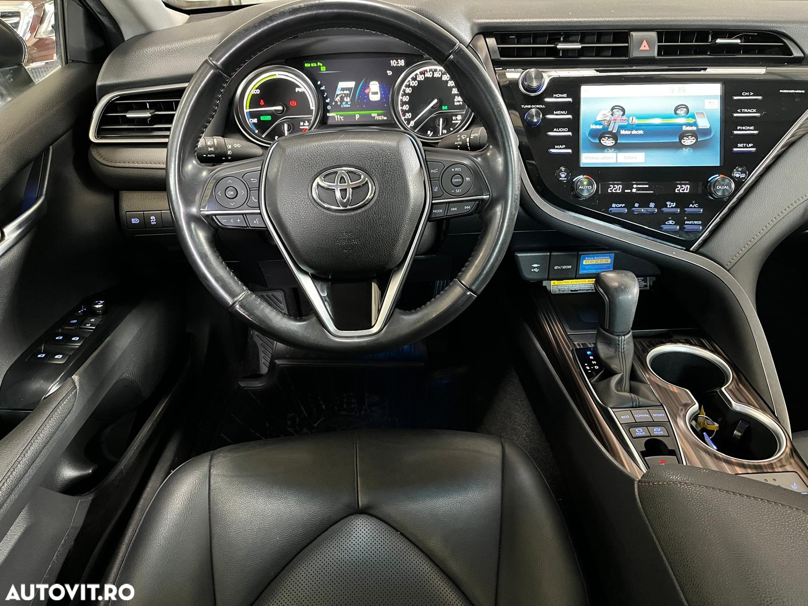 Toyota Camry 2.5 HEV Executive - 12