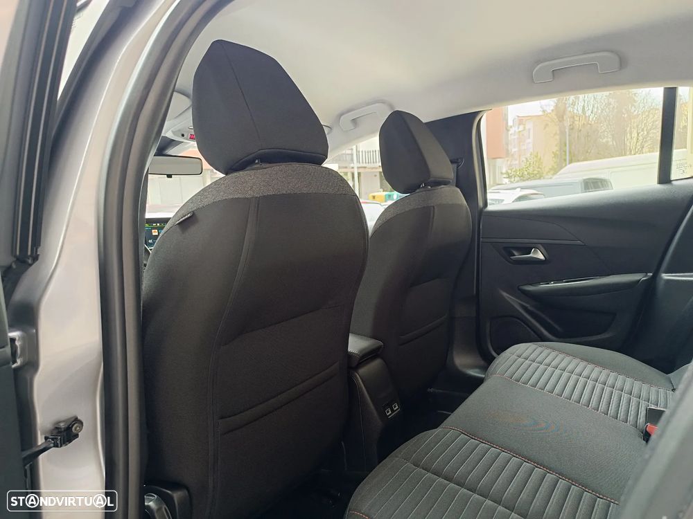Peugeot e-208 Active Pack - 14