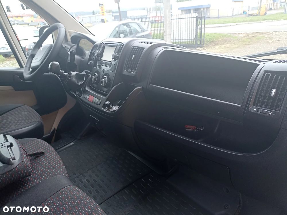 Peugeot BOXER - 14