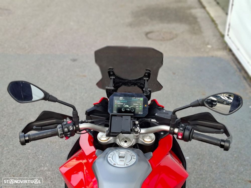 BMW F 900 XR Racing-Red - 10