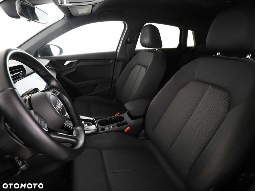 Audi A3 Sportback 35 TFSI mHEV Advanced S tronic - 14