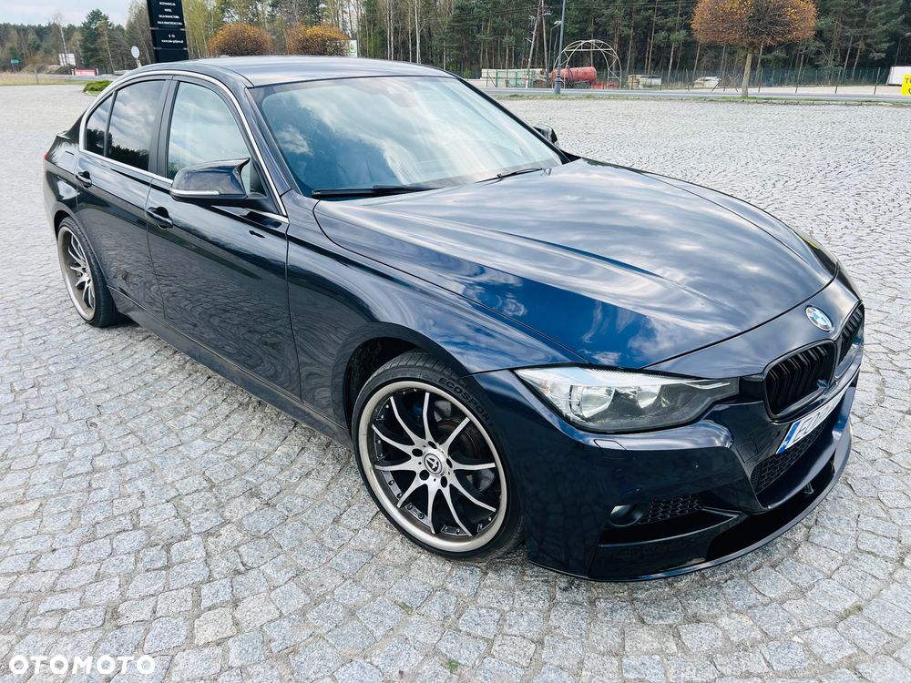 BMW Seria 3 320d - 4
