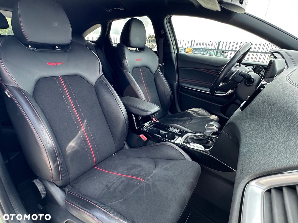 Kia ProCeed 1.6 T-GDI GT DCT - 9