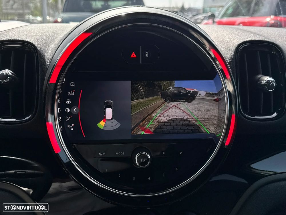 MINI Countryman Cooper SE ALL4 Auto - 9