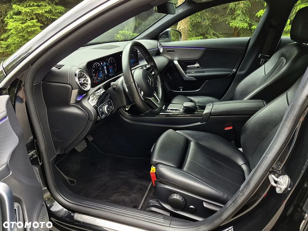 Mercedes-Benz CLA 200 d 8G-DCT Progressive - 5