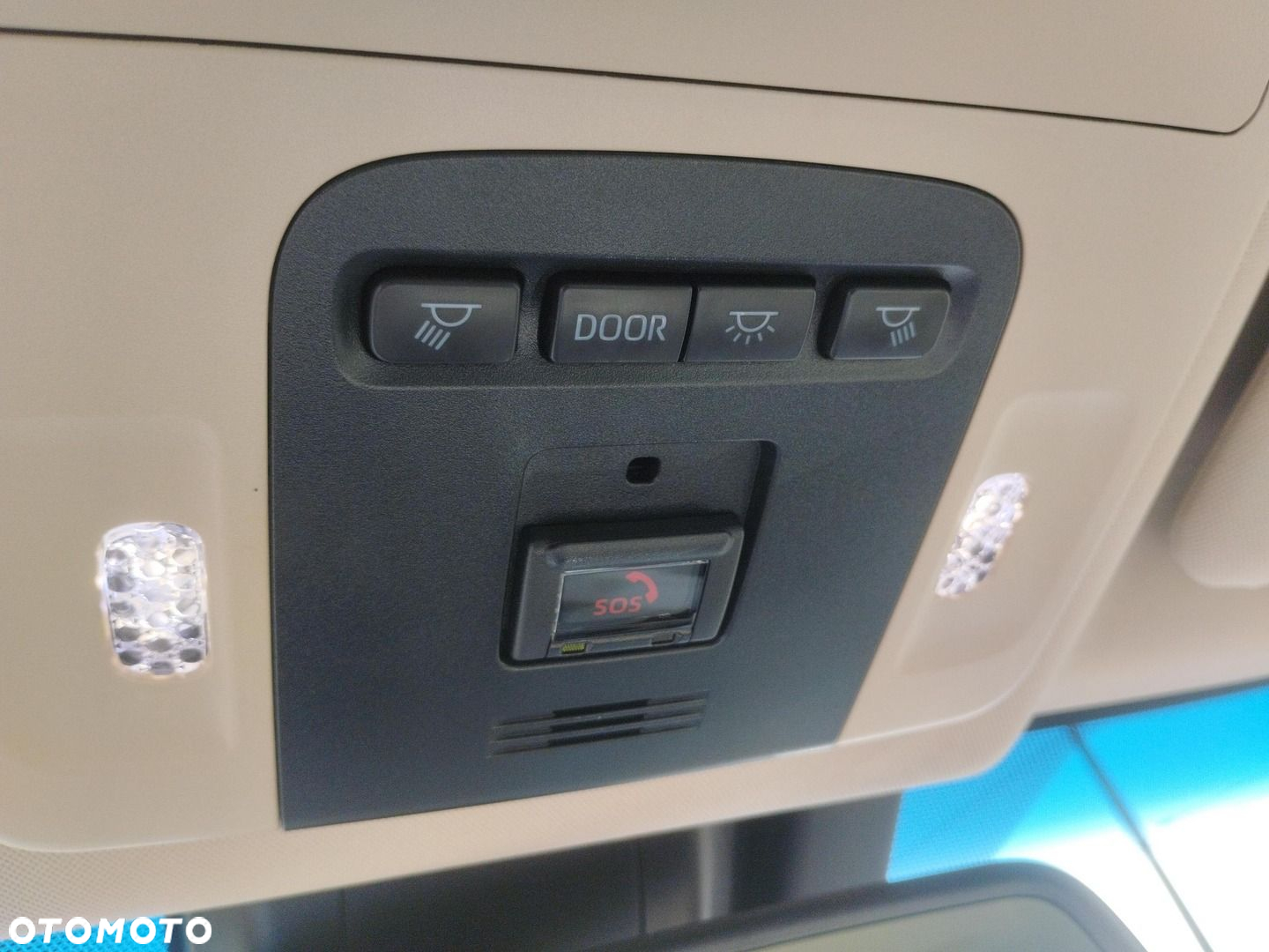 Toyota Camry - 23