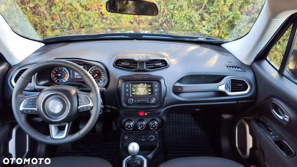Jeep Renegade - 15
