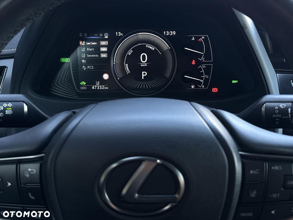 Lexus UX 250h GPF Business 2WD - 21