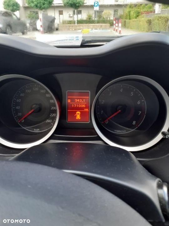 Mitsubishi Lancer - 4