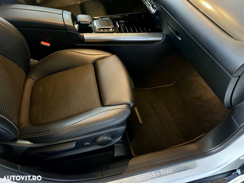 Mercedes-Benz GLA - 7