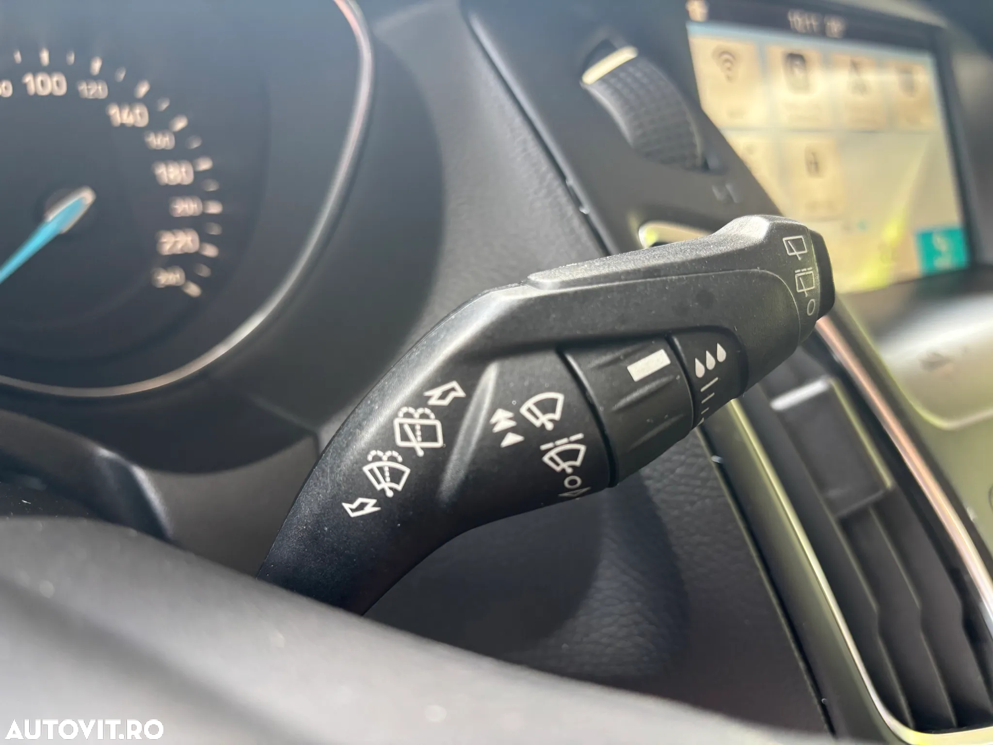 Ford Focus 1.5 EcoBlue Connected - 25