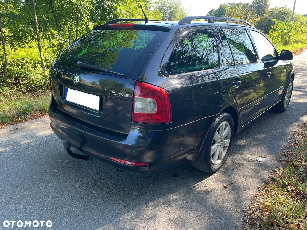 Skoda Octavia 1.8 T Combi Elegance - 6
