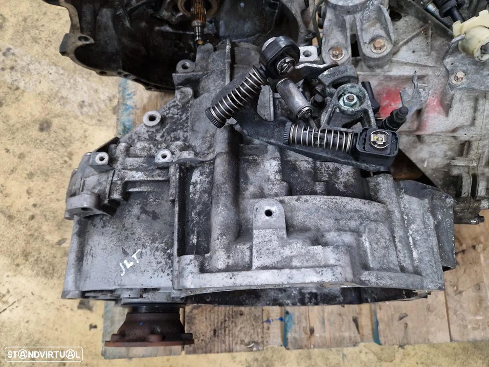 Caixa de 6 velocidades manual JLT SEAT LEON 1P TDI 140CV BKD ALTEA TOLEDO - 1