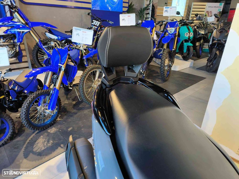 Yamaha NMAX 125 - 5