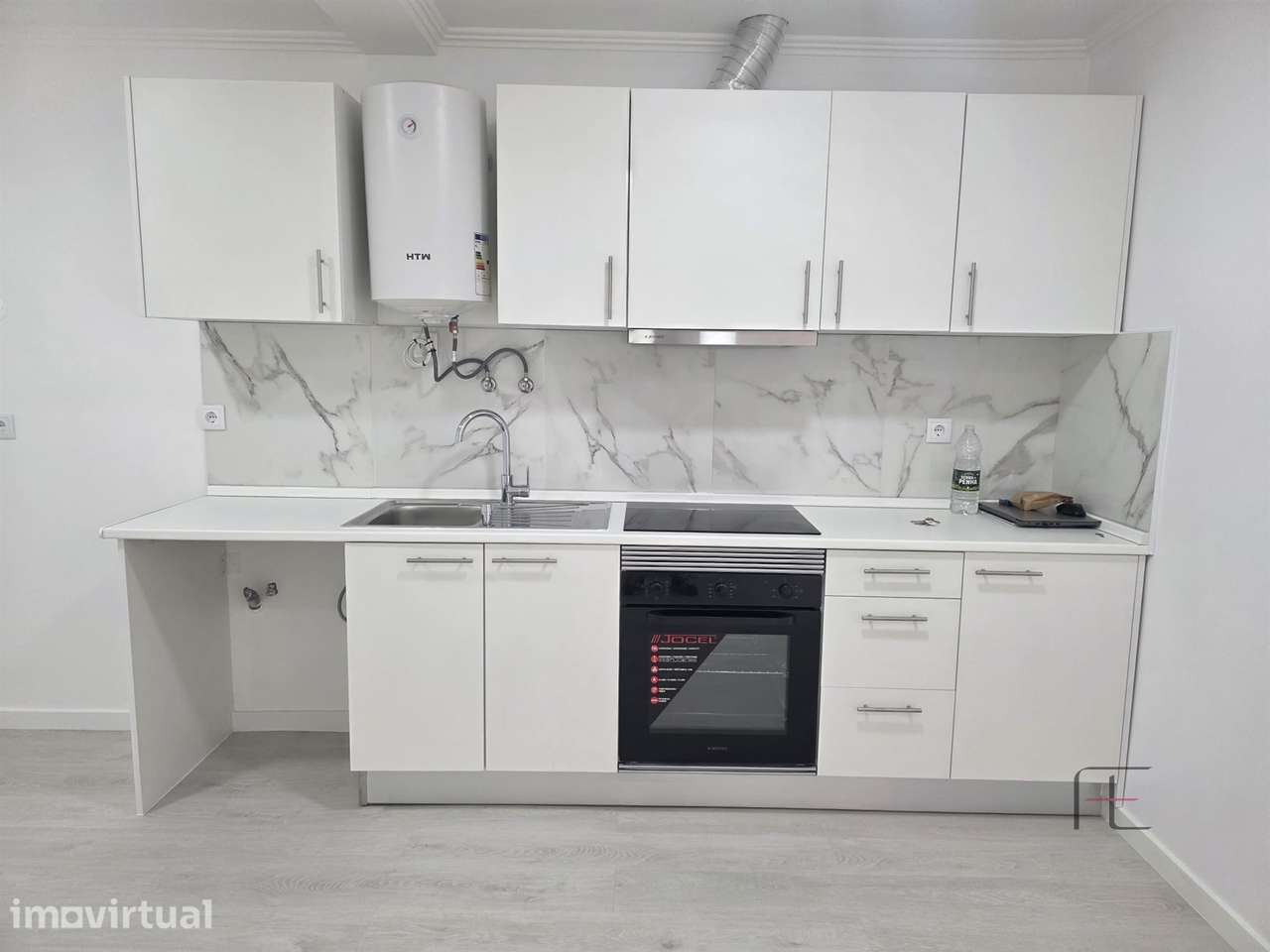 Andar Moradia T2 Venda em Funchal (São Pedro),Funchal - Grande imagem: 2/16