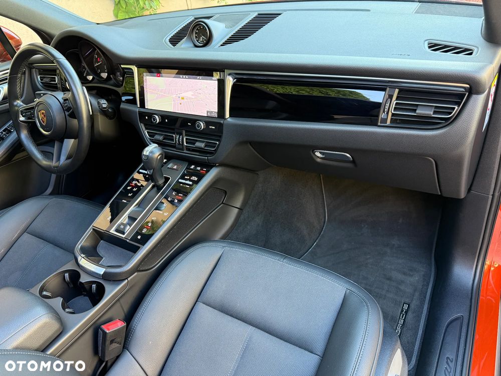 Porsche Macan Standard - 28