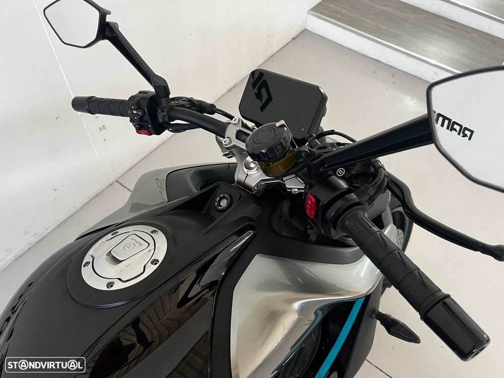 CF Moto 450NK - 12