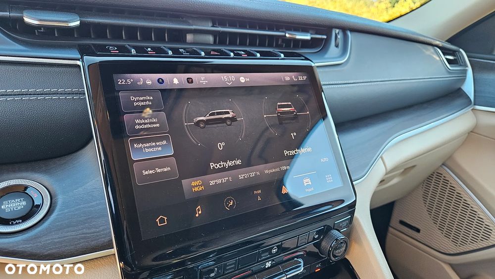 Jeep Grand Cherokee - 23