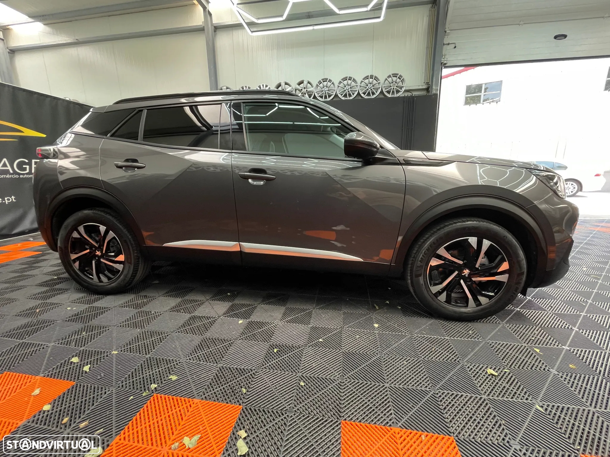 Peugeot 2008 1.2 PureTech Allure Pack EAT8 - 12