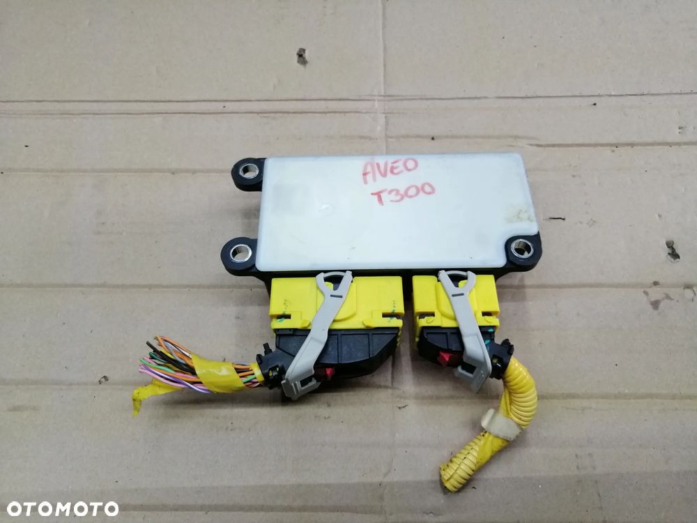 Chevrolet Aveo T300 1.3 Dizel zestaw startowy komputer Bosch 0281018383 immo licznik stacyjka i inne - 37