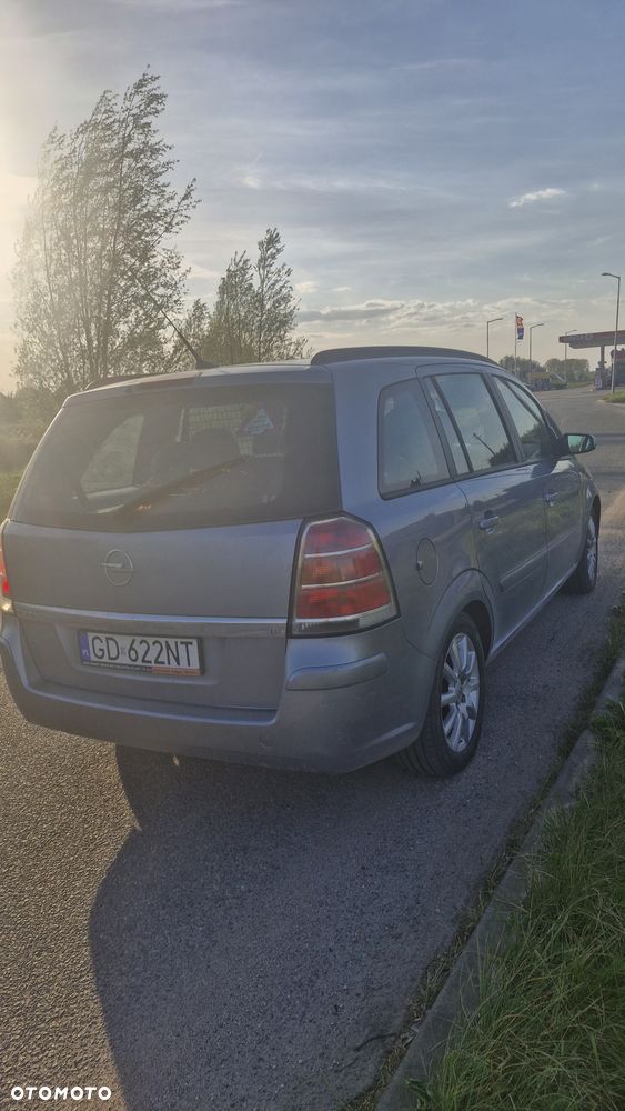 Opel Zafira 1.8 Family - 4