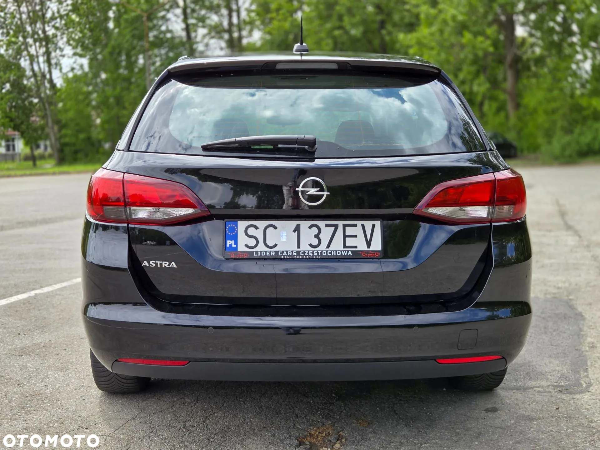 Opel Astra 1.5 D Start/Stop Sports Tourer Business Edition - 4