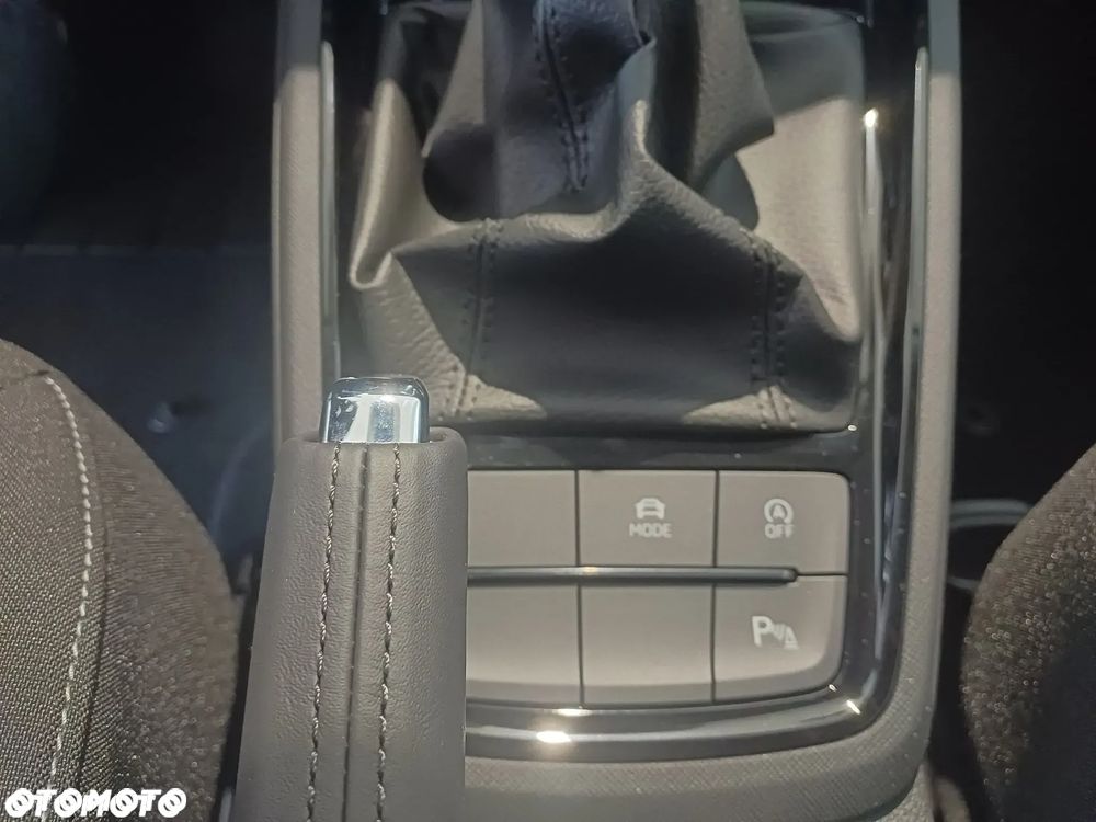 Skoda Scala 1.5 TSI Selection DSG - 13