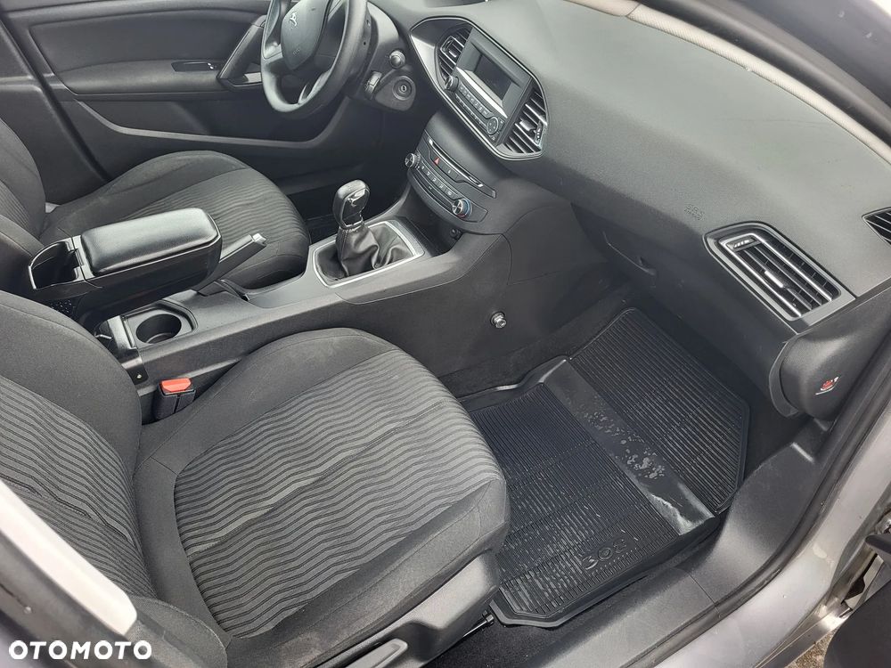 Peugeot 308 1.6 BlueHDi Active S&S - 12