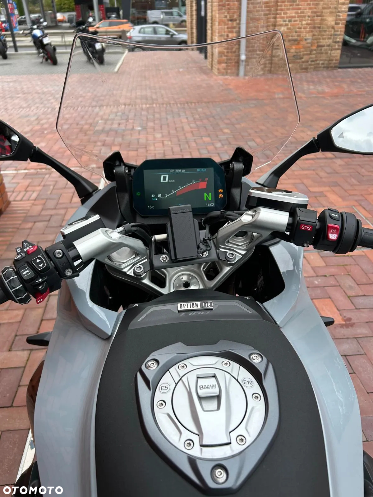 BMW R - 15