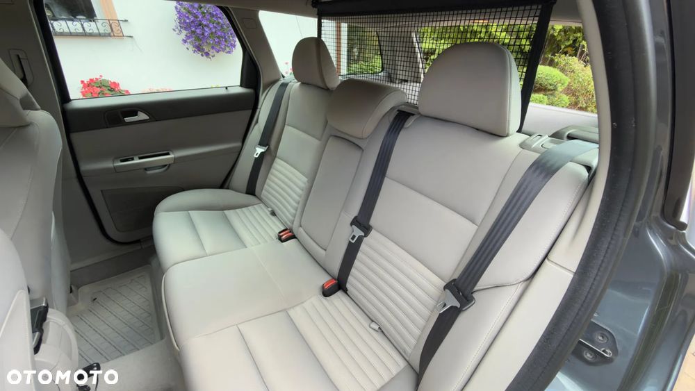 Volvo V50 - 19