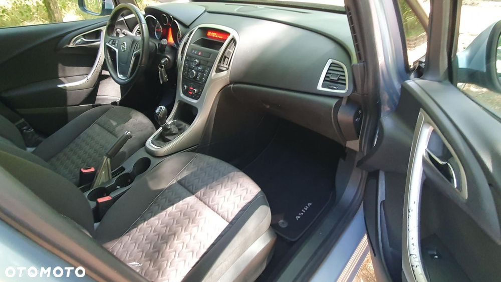 Opel Astra 1.4 Turbo Active - 10