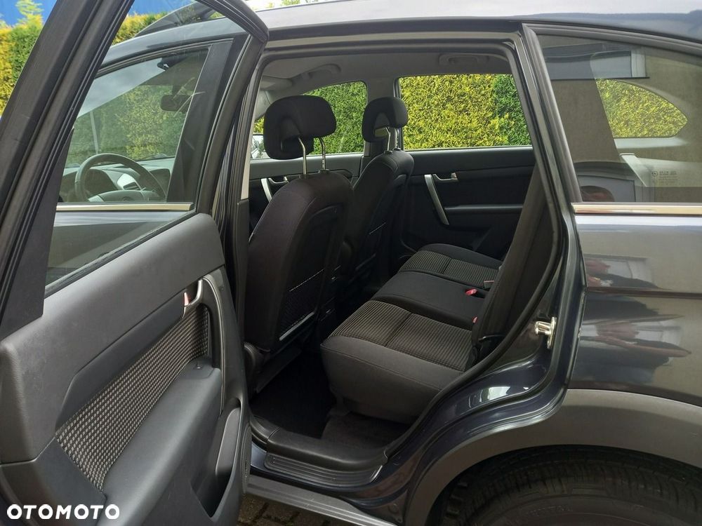 Chevrolet Captiva 2.0 d LS - 25