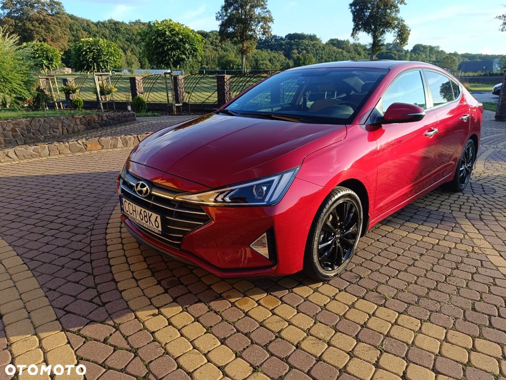 Hyundai Elantra 1.6 Comfort - 5