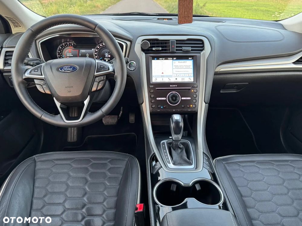 Ford Mondeo Vignale 2.0 TDCi Bi-Turbo PowerShift - 15