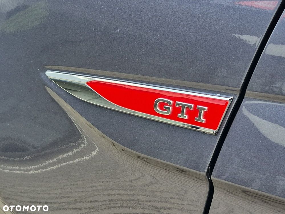 Volkswagen Polo 2.0 TSI GTI DSG - 9